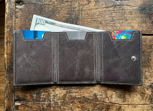 Personalized Trifold AirTag Wallet with Money Pocket