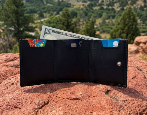 Personalized Trifold AirTag Wallet with Money Pocket