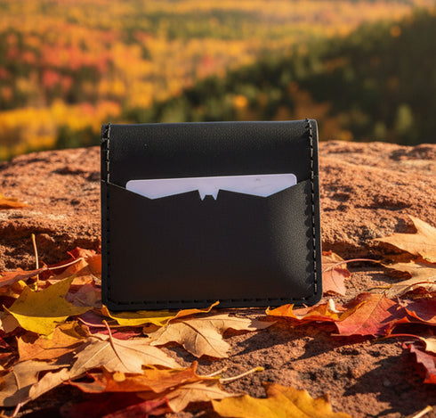 Italian Veg-Tanned Calf Leather Horizontal Bifold Wallet