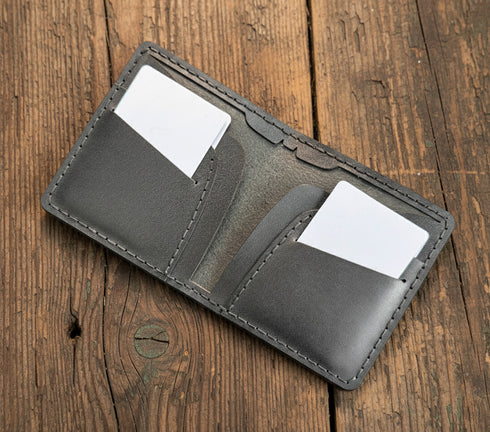 Italian Veg-Tanned Calf Leather Horizontal Bifold Wallet